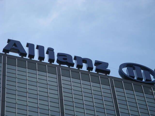 10 P Allianz
