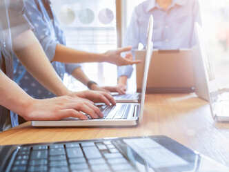 Exemples de sujets et de problématiques pour un mémoire sur la digitalisation RH