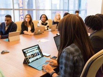 Micro-management VS Macro-management