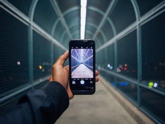 Mémoire sur le phygital